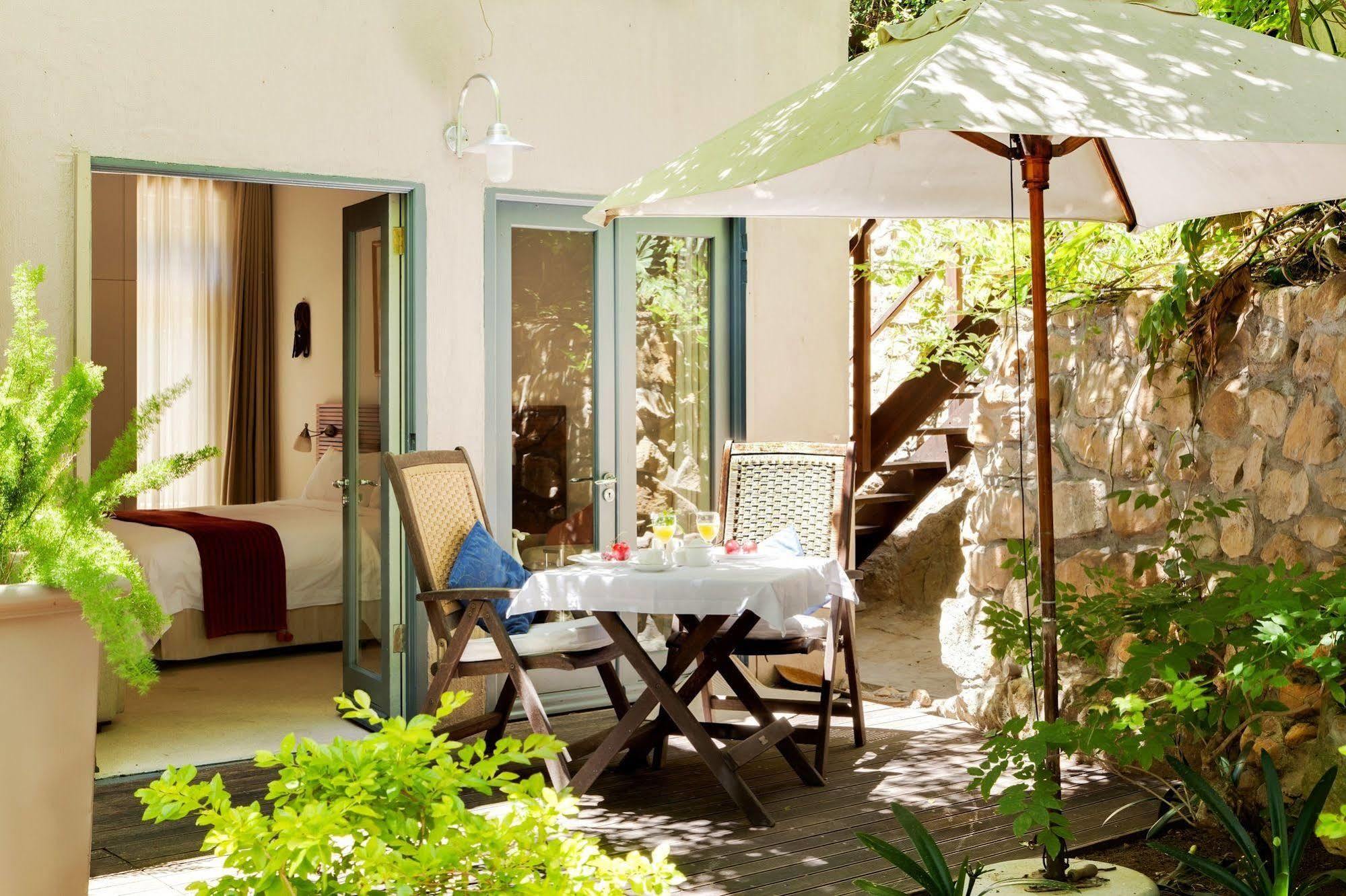 Alta Bay Hotel Cape Town Exterior photo