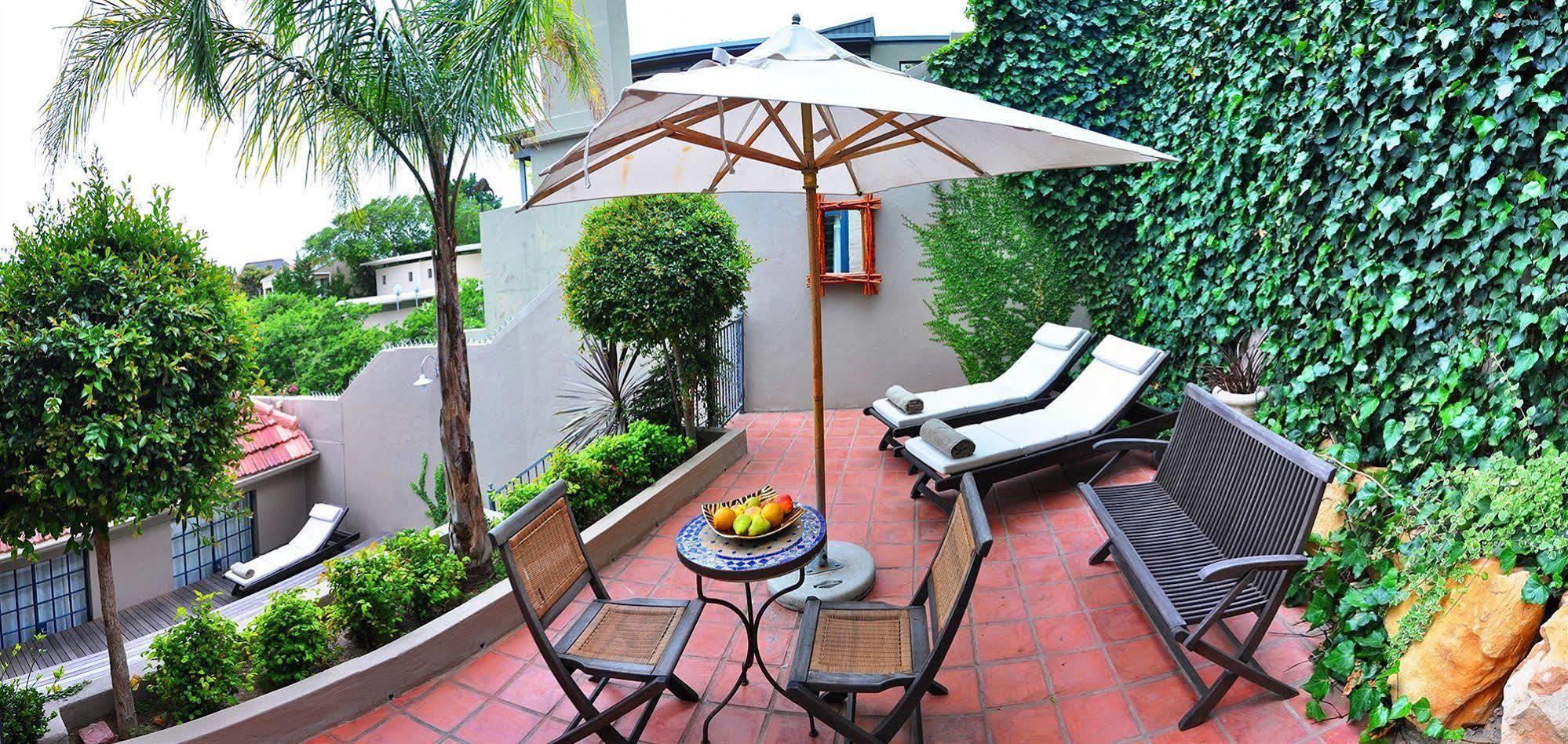Alta Bay Hotel Cape Town Exterior photo